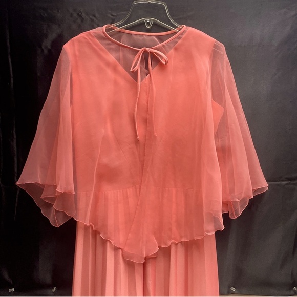 Vintage 1960s Orange V-Neck Sleeveless Pleated Dress With Sheer Tie Cape Sz M - Picture 7 of 8